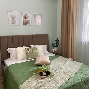 https://apt-wh-in-expo-plaza.hotels-in-astana.com