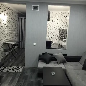 https://maias-apartment-on-rustaveli.alltbilisihotels.com
